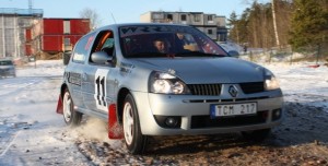 IZ ŠVEDSKE RADIONICE Klio za sneg i makdam 