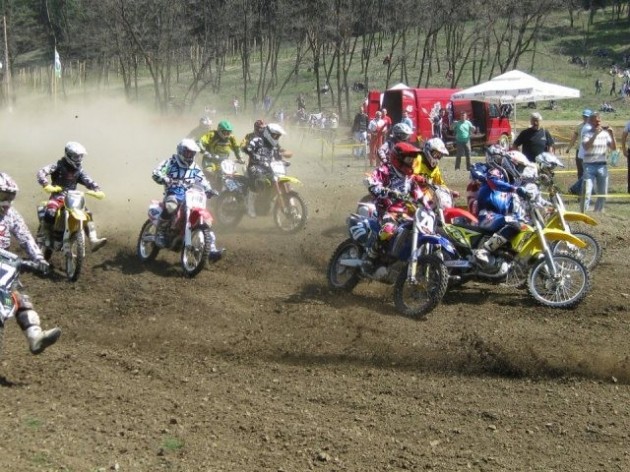  START DIVIZIJE KLASA MX 1 I MX 2  Gužva u prvoj levoj