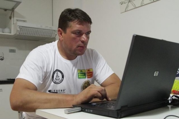  ZAINTERESOVAN ZA SVE ŠTO JE NAPISANO Sagmajster u apartmanu u Bueons Airesu (Foto: Vladass)