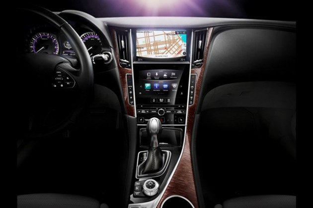 Infiniti Q50_2 (2)