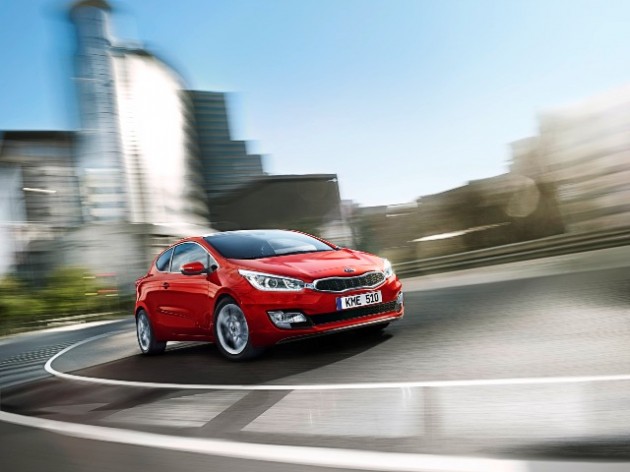 kia_pro_ceed_my14_outdoor_02_6525_31764