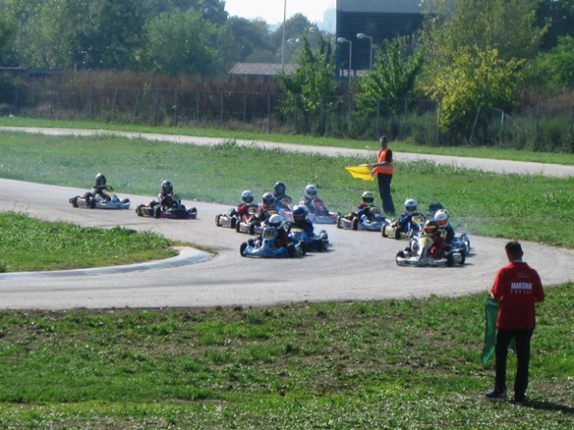 KARTINGAŠA NIKADA DOVOLJNO
