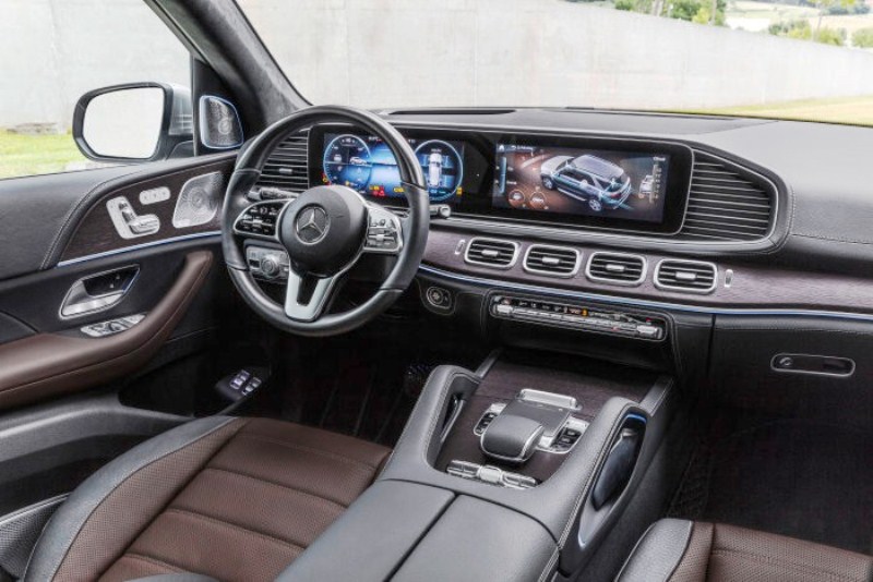 The-new-Mercedes-Benz-GLE-The-SUV-trendsetter-completely-reconceived