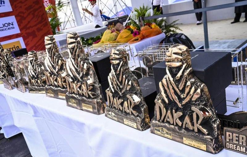 Dakar statuete