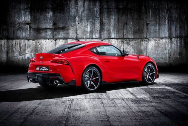 toyota-supra-red-studio