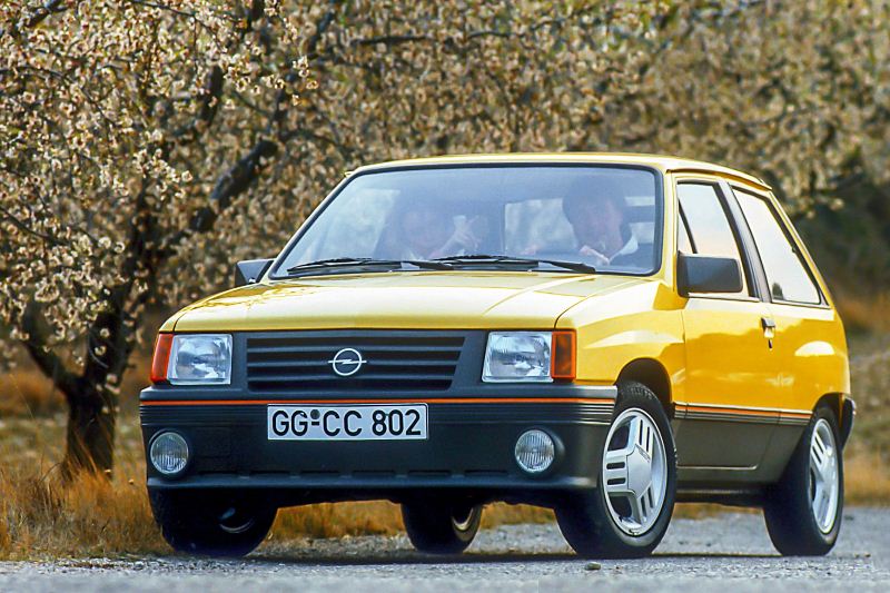 1986-Opel-Corsa-GT