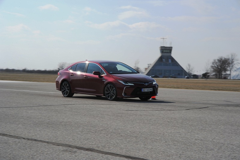 Kandidati za Auto godine 2019