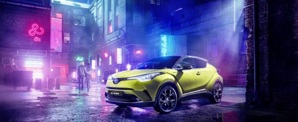 C-HR Neon Lime front