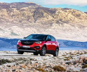 Opel-Grandland-X-Hybrid4-Illustration