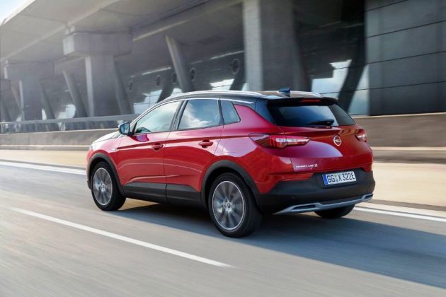 Opel-Grandland-X-Hybrid4-Illustration