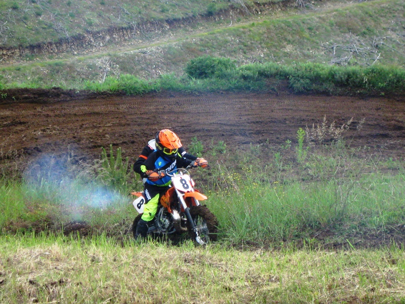 MX 65_Ni gas do daske ne pomaže kad su gume pune blata_Luka Lazović