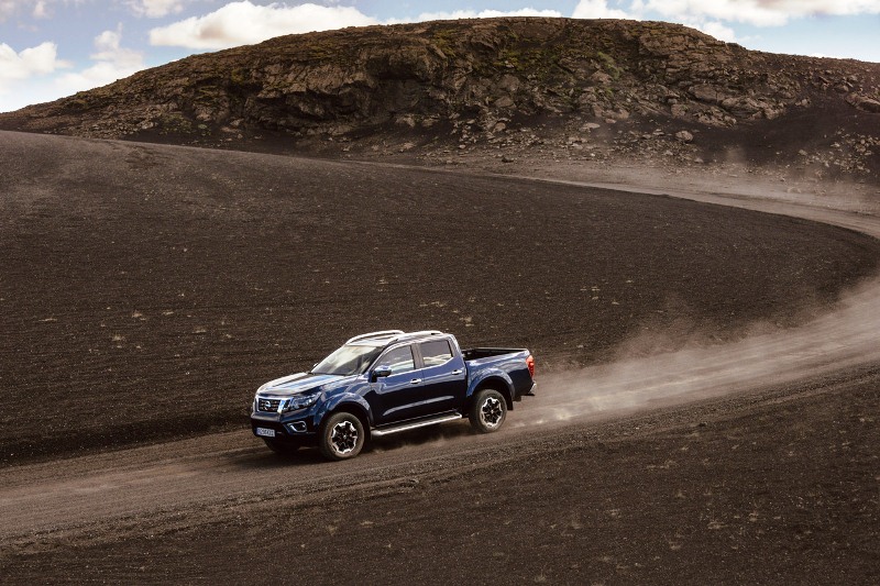 Nissan Navara Double Cab_Blue_Iceland_Dynamic Offroad 8