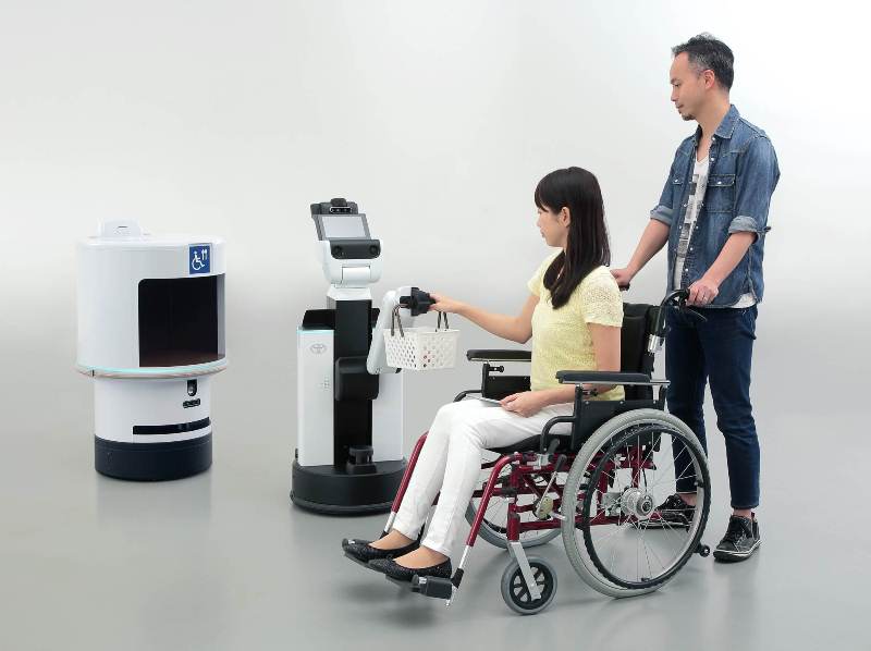 toyota robots_tokyo 2020_2