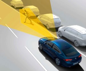 Opel-Insignia-Grand-Sport-Life-Emergency-Brake-299540