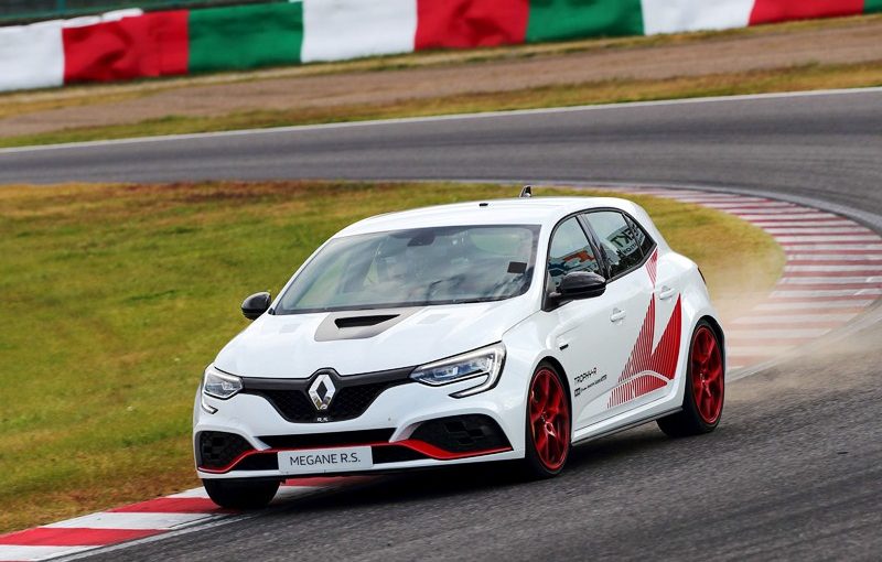 2019 - Nouvelle MÉGANE R.S. TROPHY-R : Nouveau record sur le circuit de Suzuka