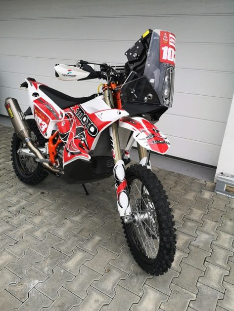 Nova sprava KTM replika od 450 kubika