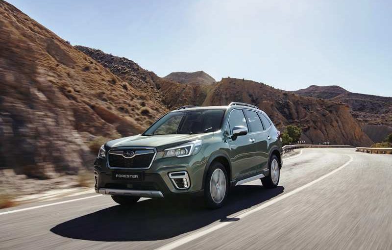 Subaru_Forester_e-BOXER