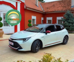 Toyota-Corolla_Hatchback-Ekoauto 2020