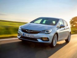Opel-Astra (1)