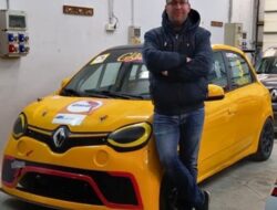 Mihailo Milenkovic tvingo kup