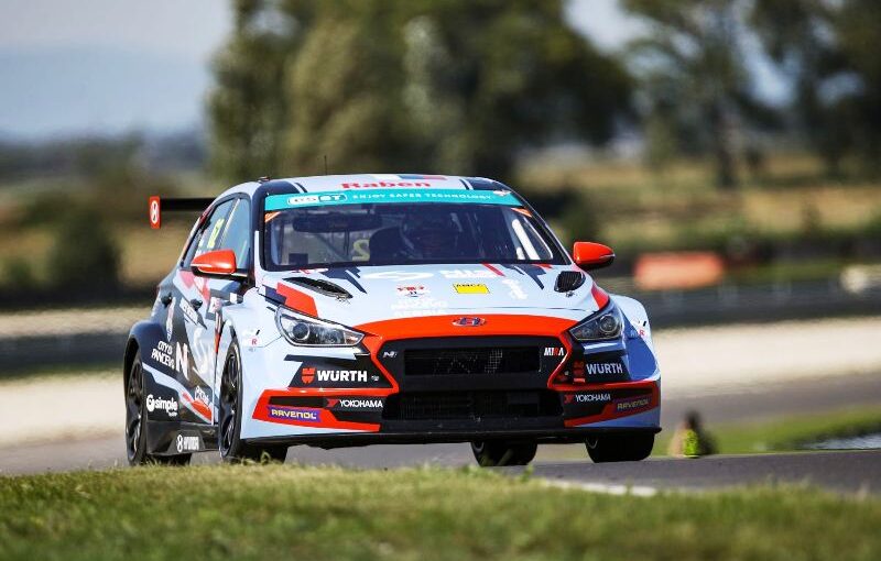 Dušan Borković TCR EE Slovakijaring 2020