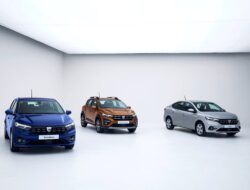PRE-SHOW NOUVELLE GAMME DACIA (XJI)