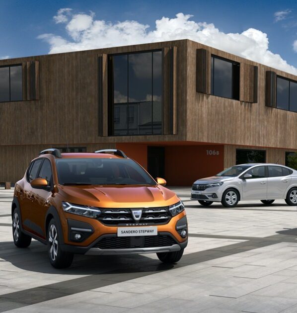 2020a - New Dacia SANDERO STEPWAY and New Dacia LOGAN