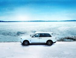 RRMC Frozen Lakes creation 1 lores