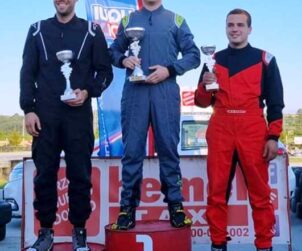 Nikola Jović Uroš Stevanović i Manojlo Ristić (sleva)