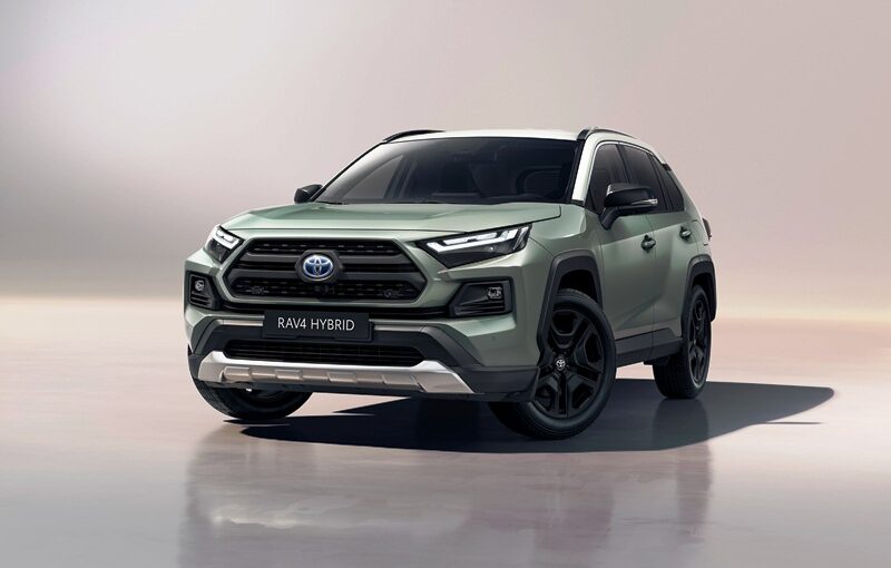 RAV4 ADVENTURE-pr-exterior-34front