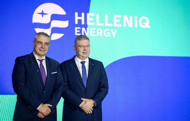 Generalni direktor EKO Serbia, Aris Karousos i Izvršni direktor Grupe HELLENiQ Energy Andreas Shiamishis