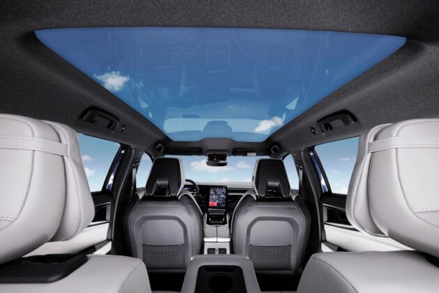 RENAULT ESPACE VI (RHN) - PHASE 1 PRE-SHOW