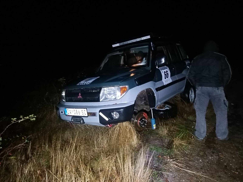 Ostavljeni da se snađu sami