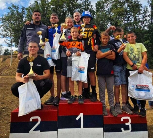 Podmladak moto kros družine šampionata Srbije