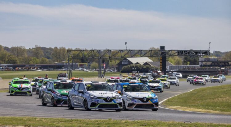 reno-clio-cup- Francuska