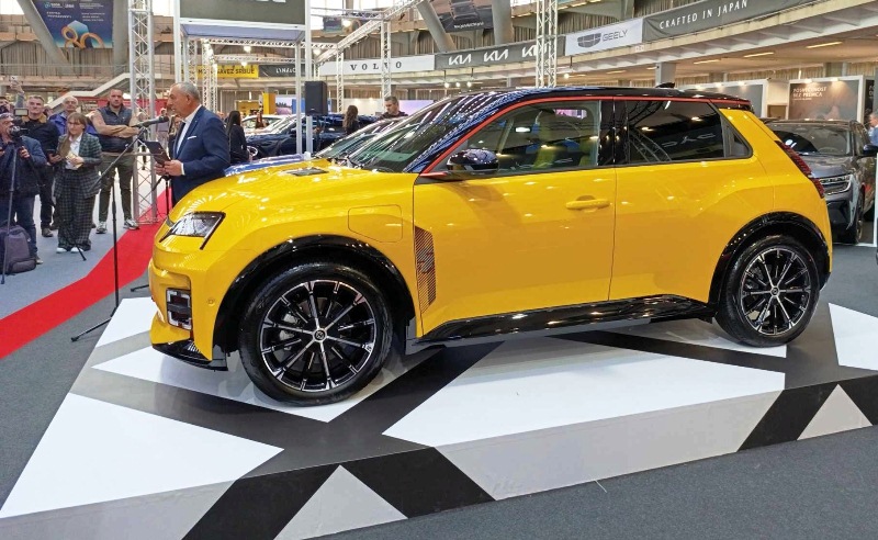 Novi Renault 5