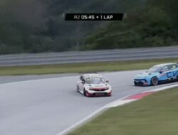 Dušan Borković sudar na drugoj trci FIA TCR u JUžnoj Koreji