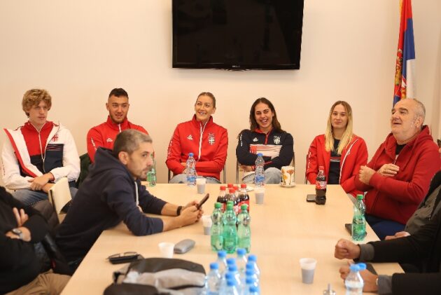 Andrea Stojadinov (džudo), Aleksandra Perišić (tekvondo), Justin Cvetkov (plivanje), Strahinja Dragosavljević (kajak) i Nevena Ignjatović (alpsko skijanje).