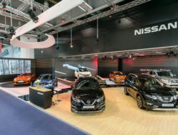 Nissan štand