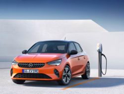 Opel-Corsa-e-