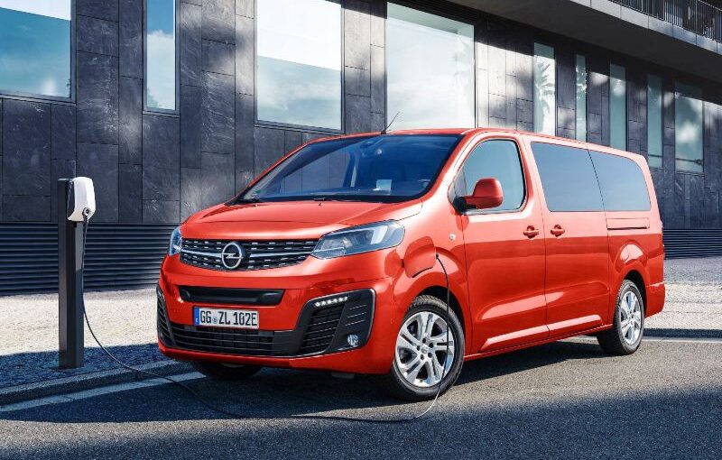 Opel-Zafira-e-