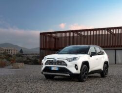 toyota-rav4