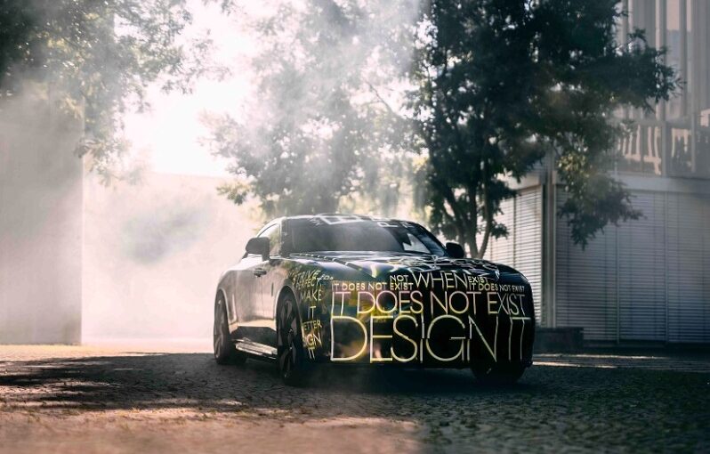 lores Electric Rolls-Royce 1