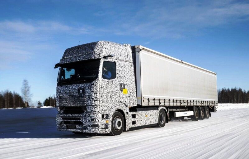 eActros 600