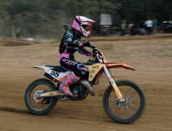 Dunja Simić 55 foto D Todosijević