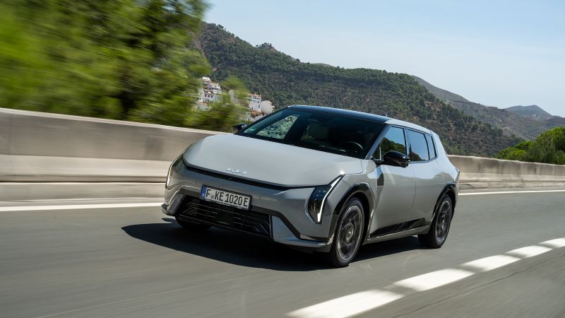 kia-sales-26-continuous-growth-ev4-digital-